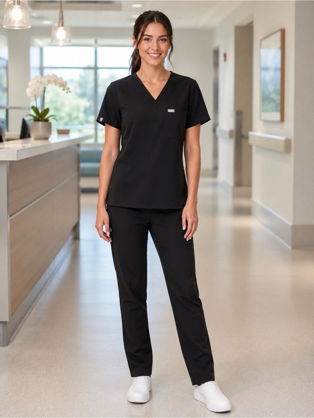FIGS Technical Collection Black V-Neck One Pocket Scrub Top Women’s M